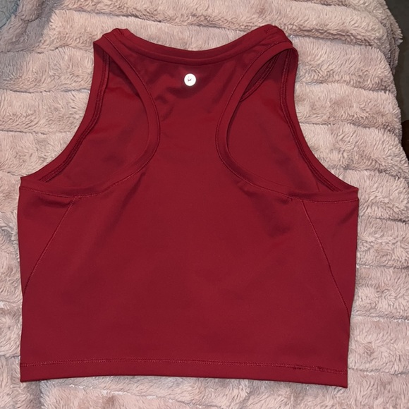 90 Degree by Reflex Athletic Crop Tank- Maroon. Size medium. Perfect condition. - Picture 2 of 2